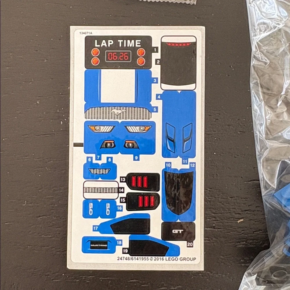 LEGO Speed Champions Ford Mustang GT - Blue and White - Picture 5 of 9